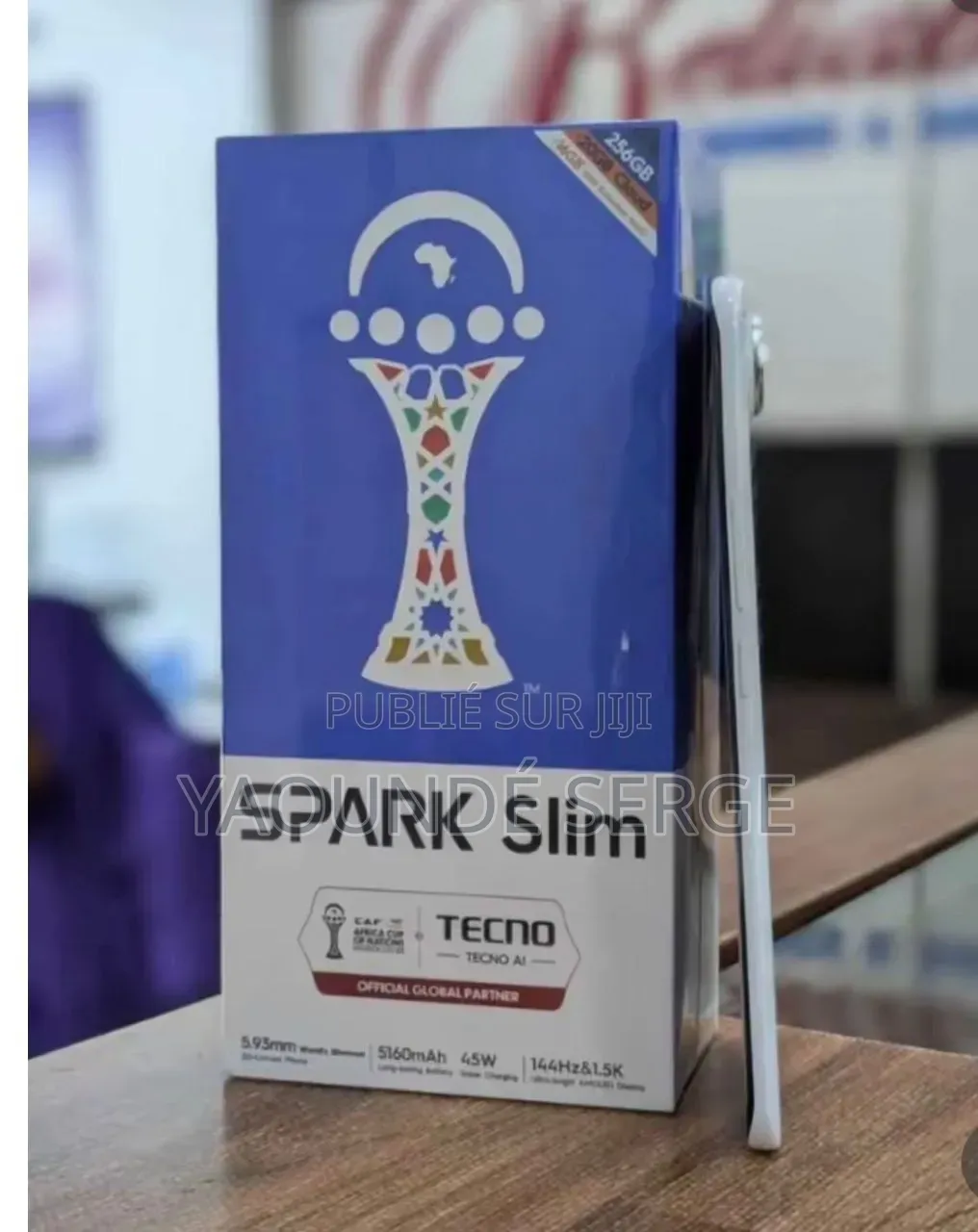 Nouveau Tecno Spark Slim 256 GB Bleu