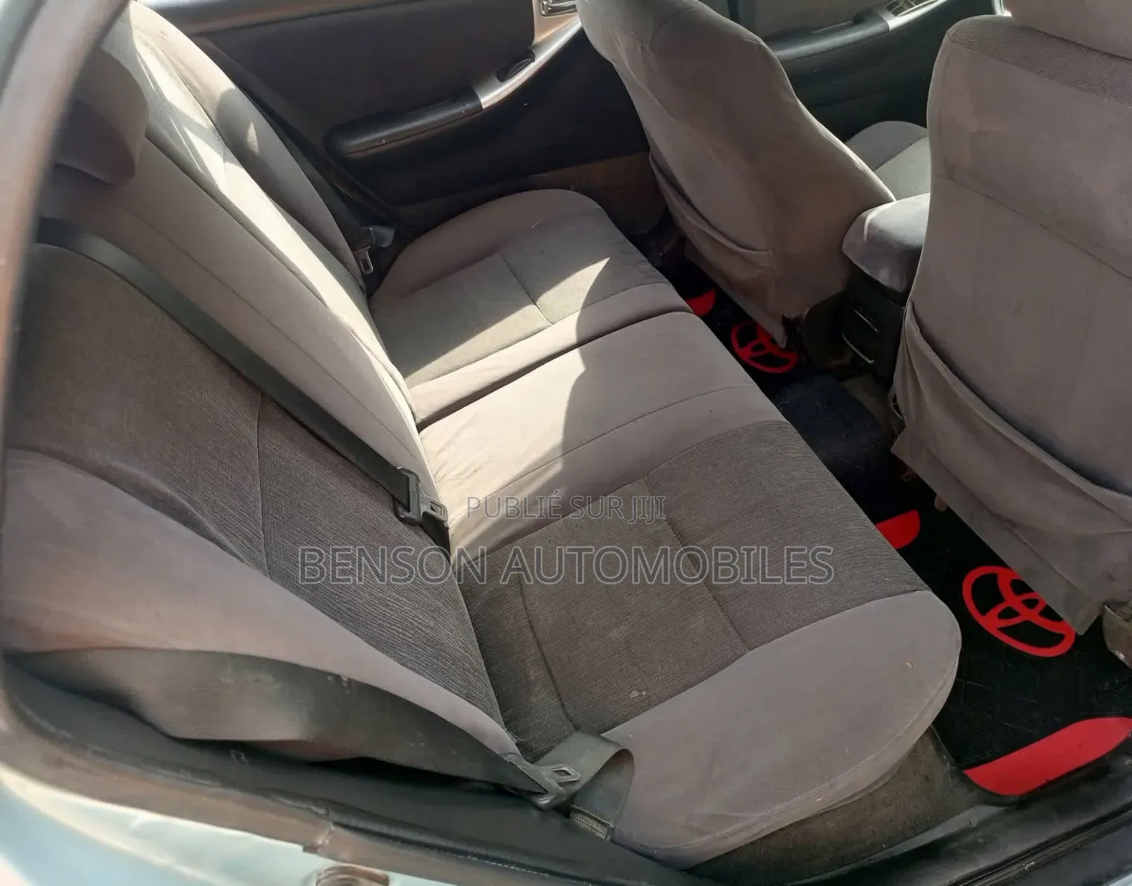 Toyota Corolla 2005 Gris