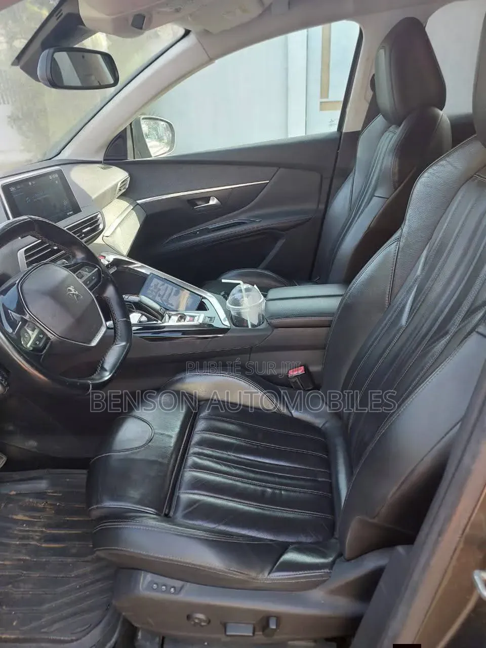 Peugeot 3008 2020 Gris