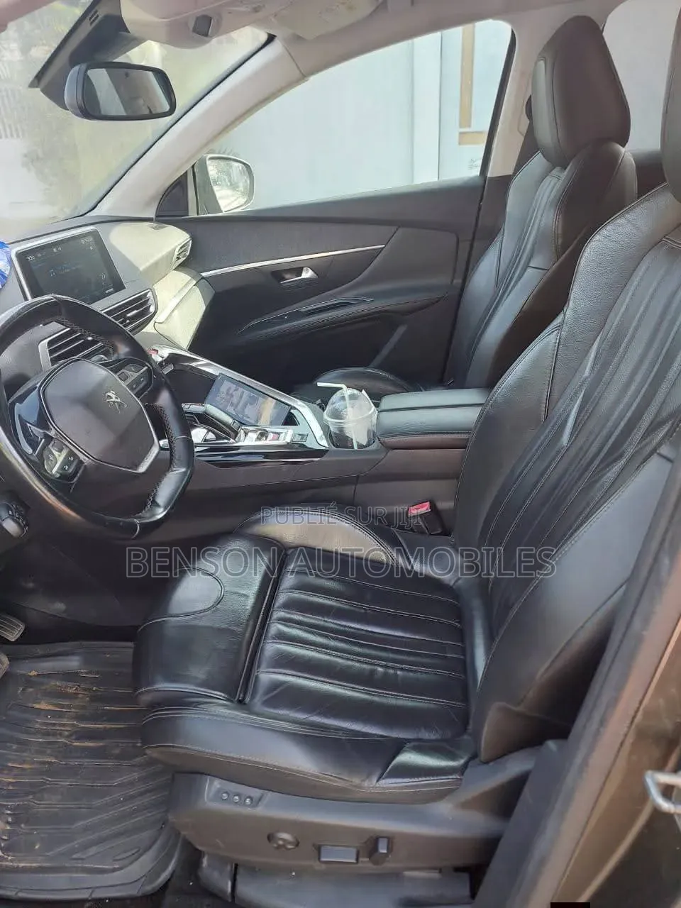 Peugeot 3008 2020 Gris