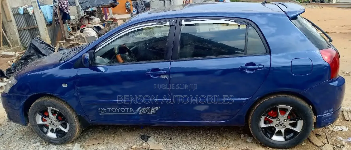 Toyota Corolla 2005 Bleu