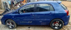 Toyota Corolla 2005 Bleu