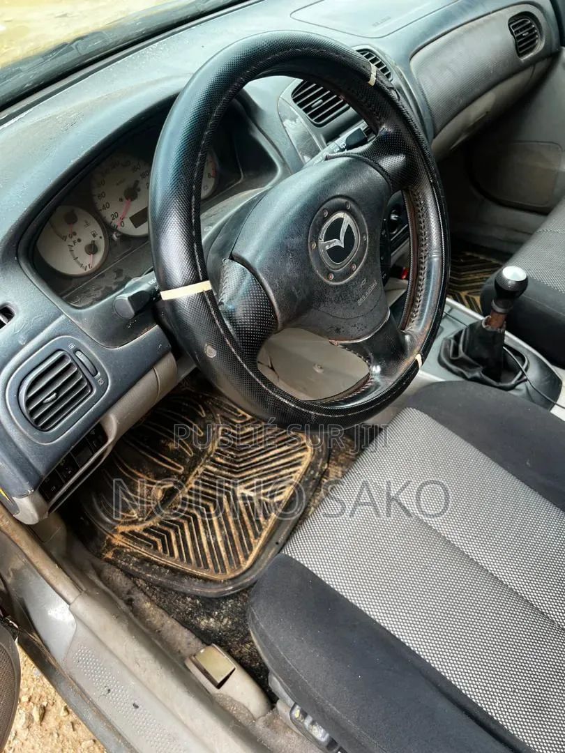 Mazda 3 2002 Gris