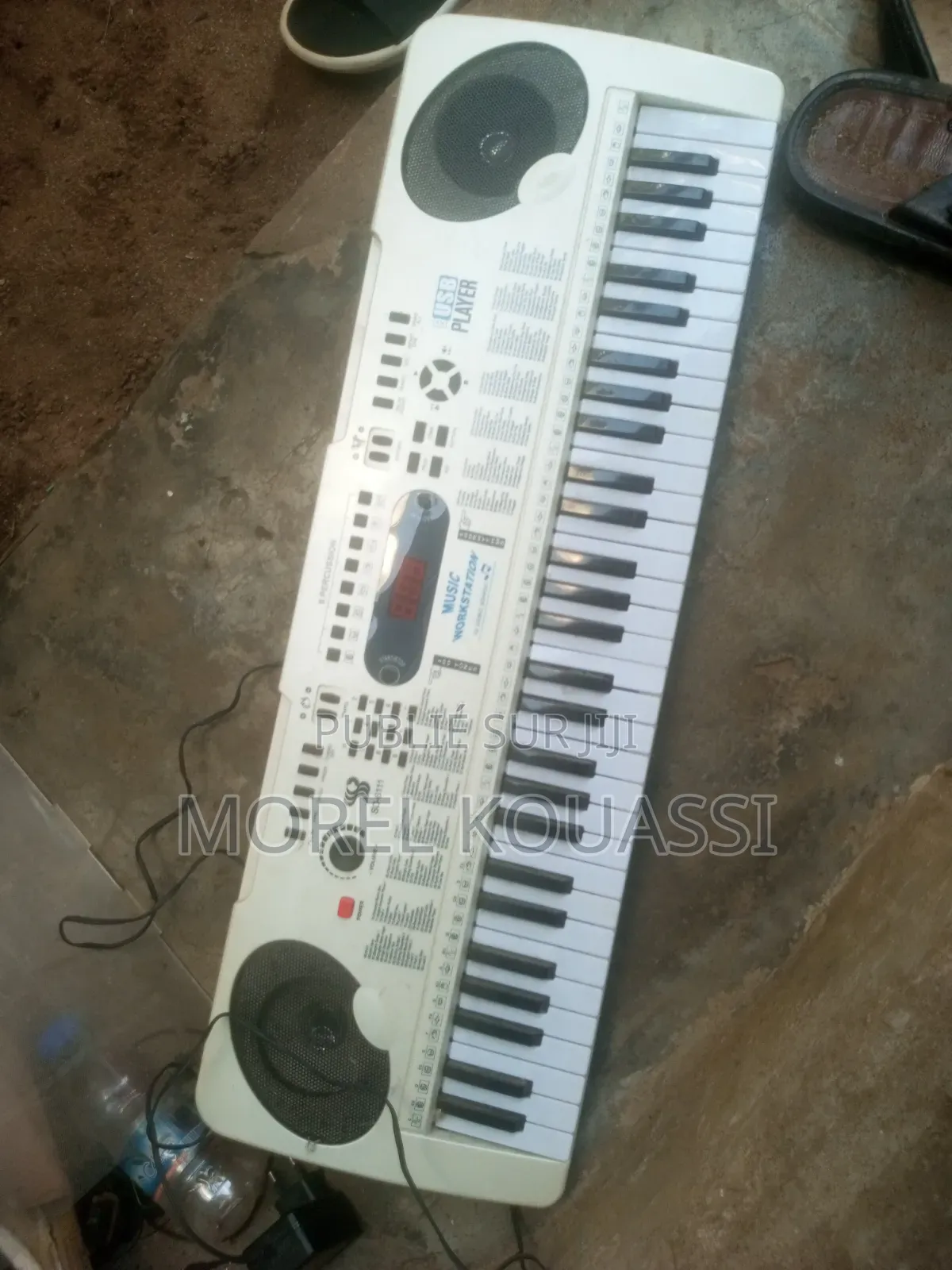 Piano Claviers en Vente