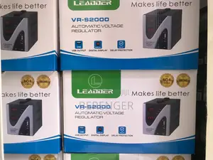 Photo - Stabilisateur Régulateur De Tension Numérique 2000va