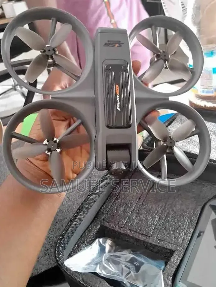 Drone S156