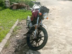 Sanya NF125BOX 2021 Rouge