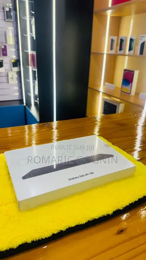 Nouveau Samsung Galaxy Tab A9+ 128 GB Argenté