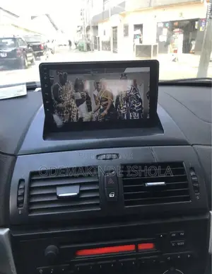 Ecran Android Compatible a Tout Type De Voiture