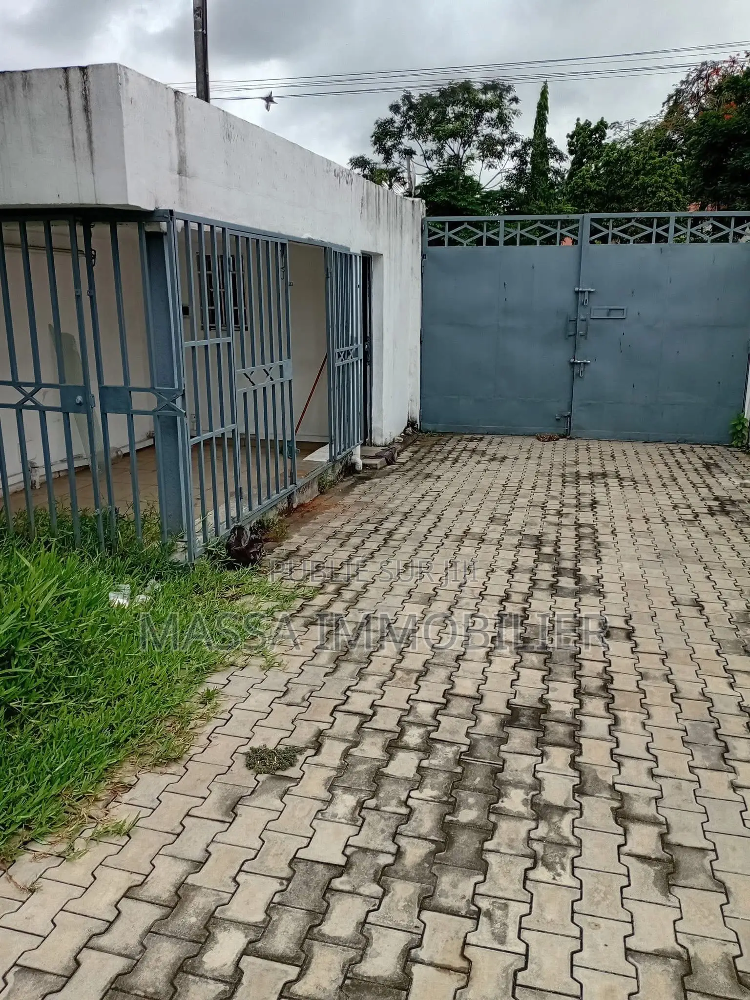 7chbre Villa dans Massa Immobilier, Deux Plateaux à Vendre