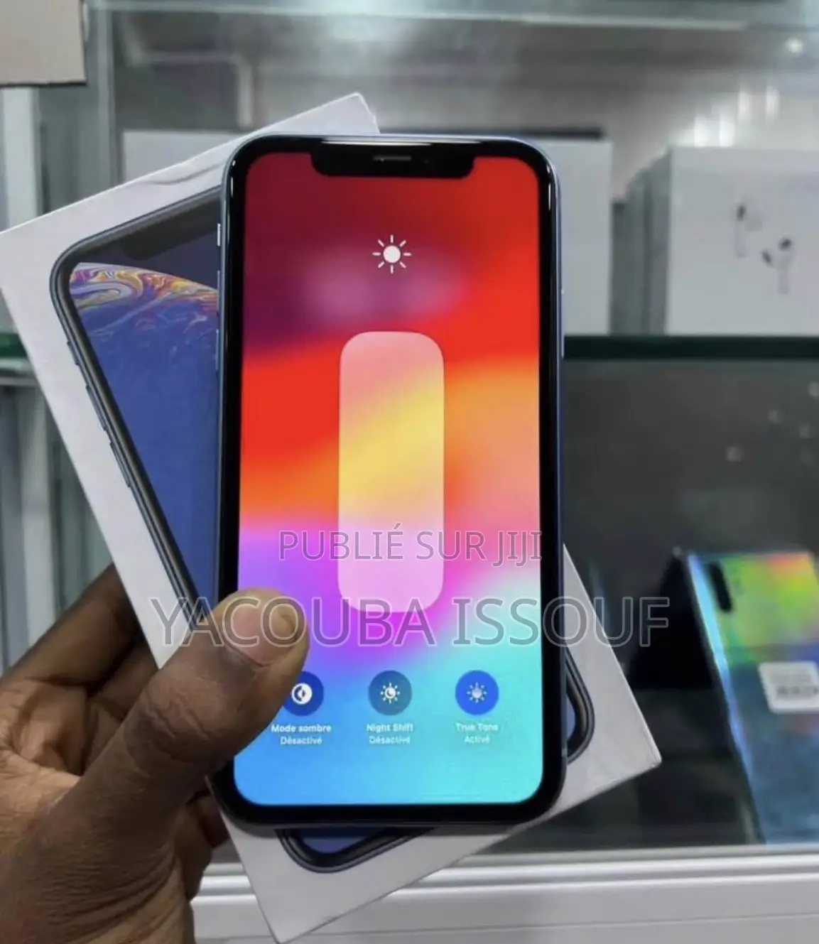 Nouveau Apple iPhone XR 64 GB Bleu