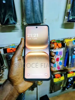 Tecno Camon 40 256 GB Bleu