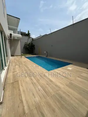 5chbre Villa dans Cocody à Louer