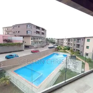 3chbre Appartement dans Deux Plateaux à Louer