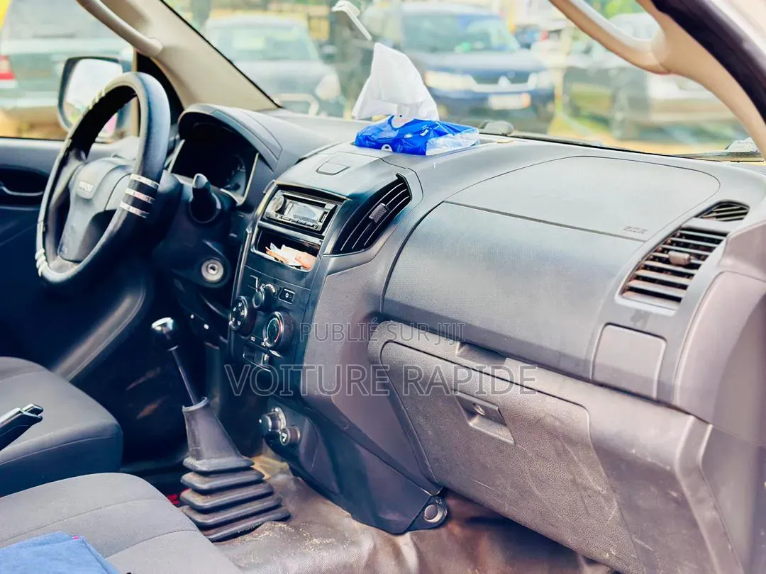 Isuzu D-MAX 2022 Blanc