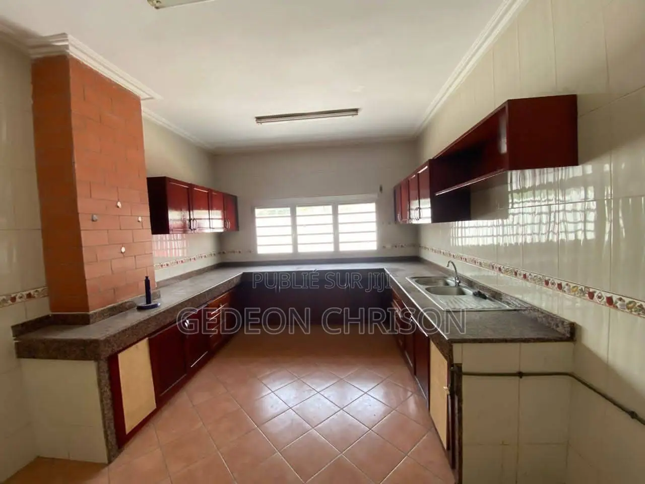 5chbre Villa dans Deux Plateaux à Louer