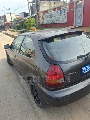Honda Civic 1998 Noir