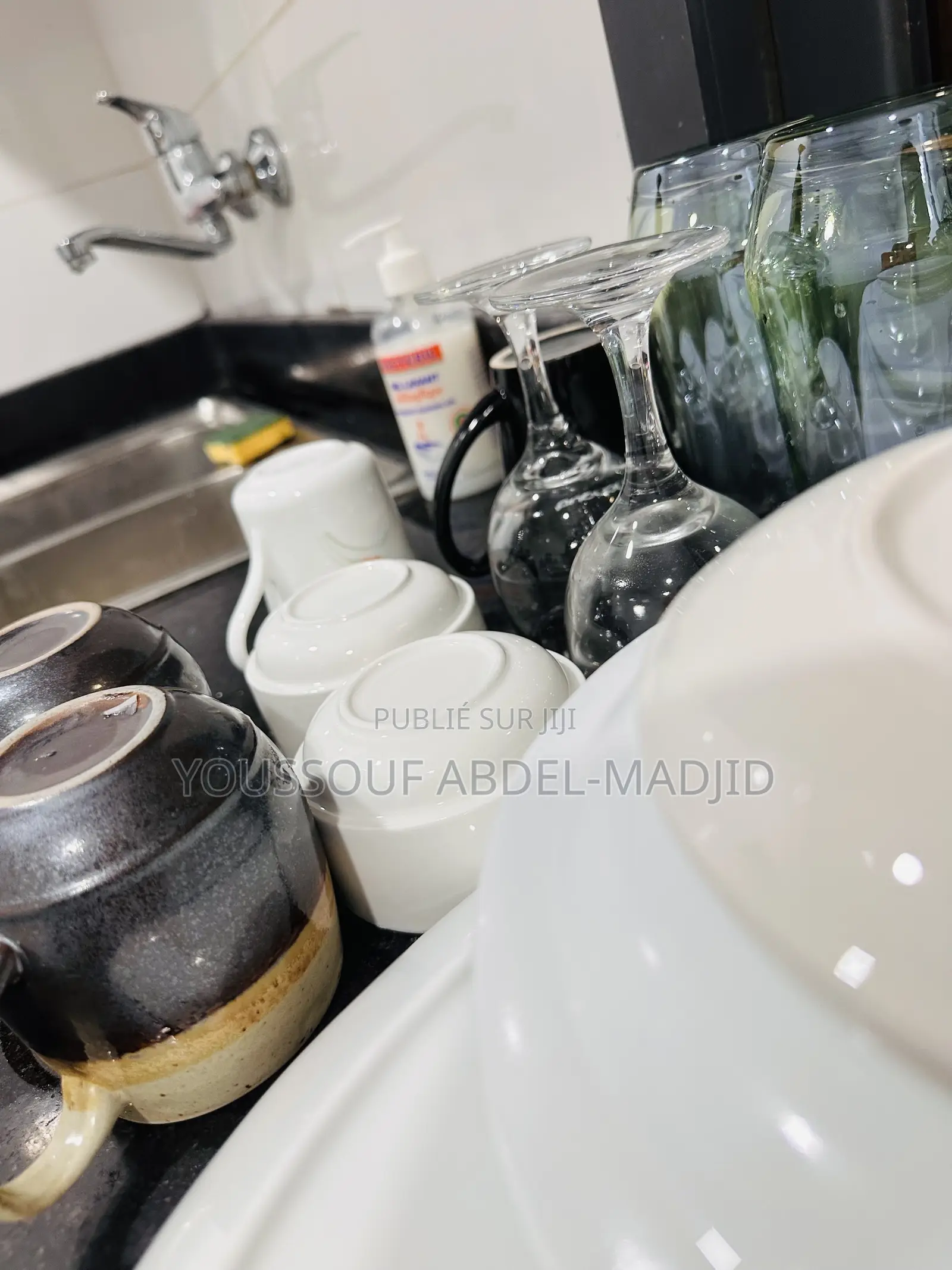 Meublé 2chbre Appartement dans Ud+ Rbnb Deux à Louer