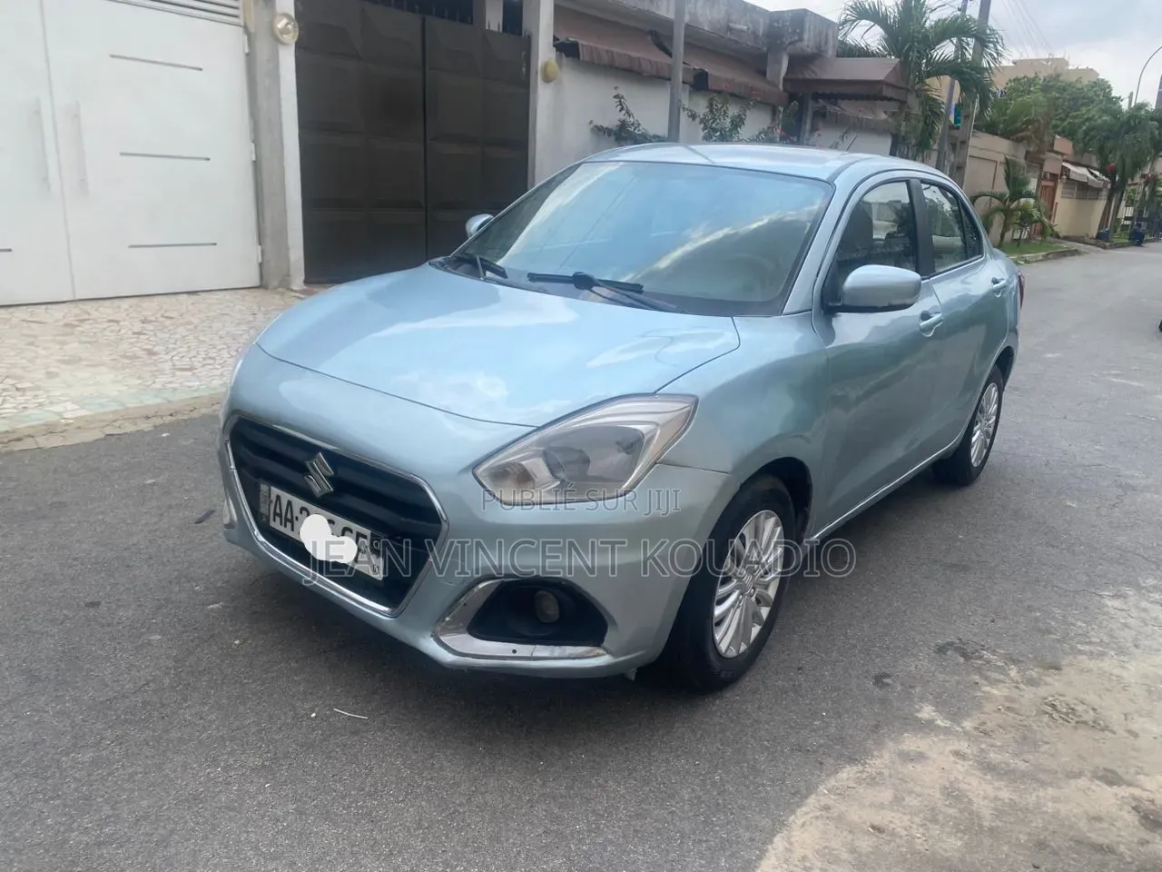 Suzuki Dzire 2024 Bleu
