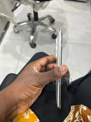 Nouveau Tecno Spark 40 Pro+ 256 GB Blanc