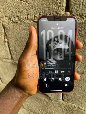 Nouveau Apple iPhone 12 128 GB Rouge