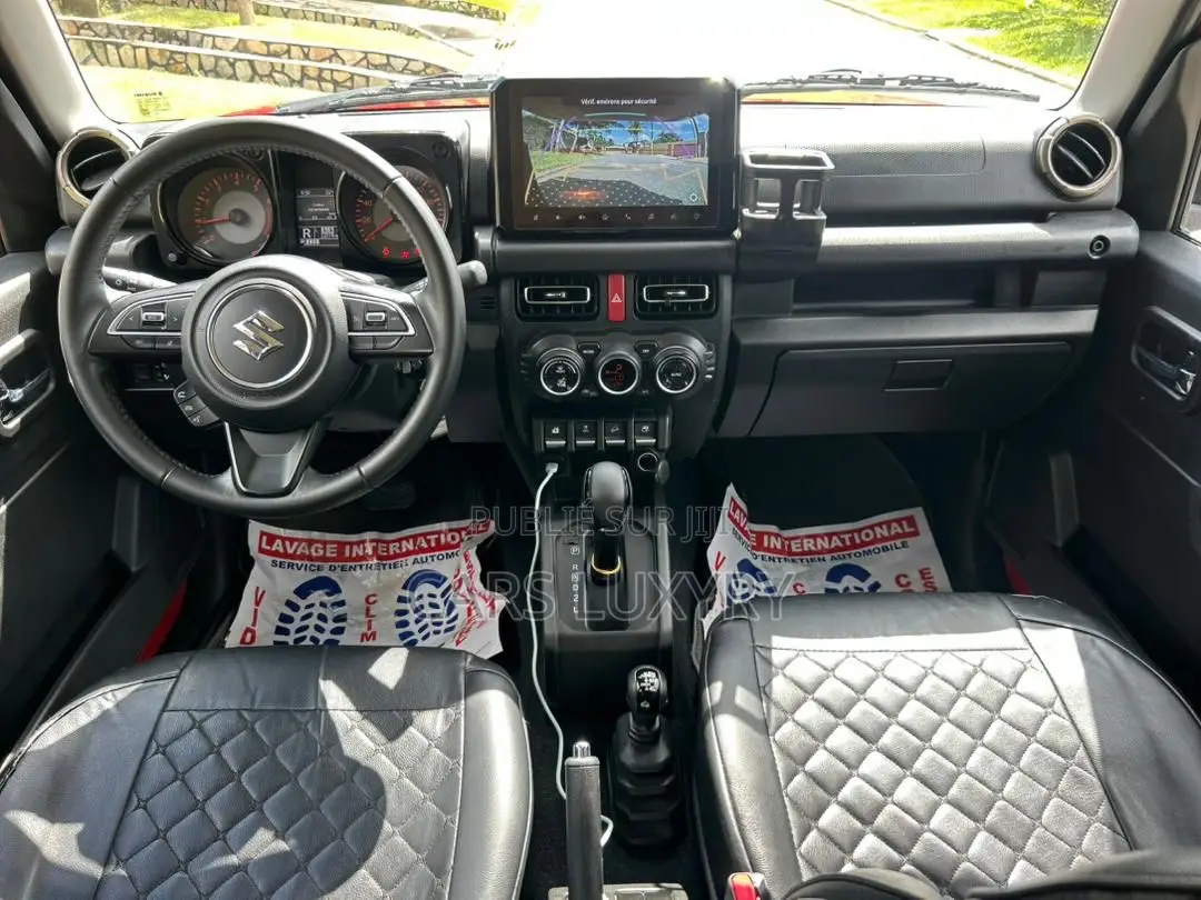Suzuki Jimny 2025 Rouge
