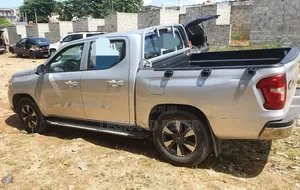 Changan Raeton 2020 Gris