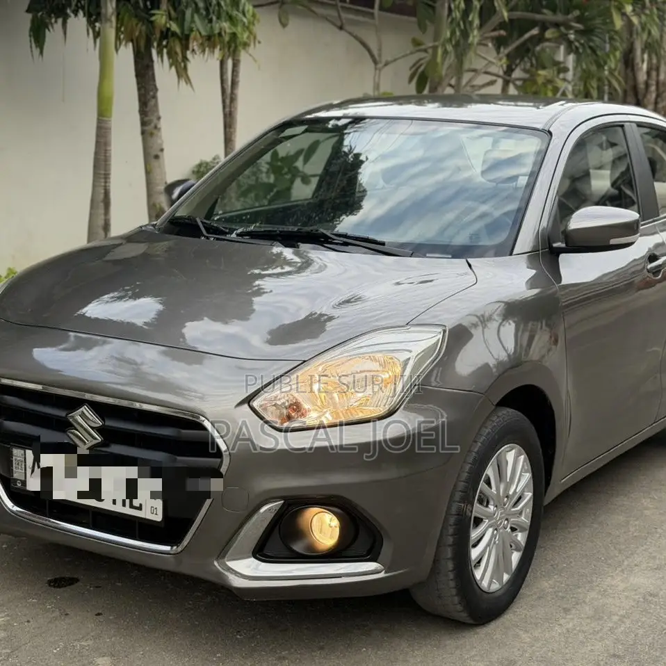 Suzuki Dzire 2024 Gris