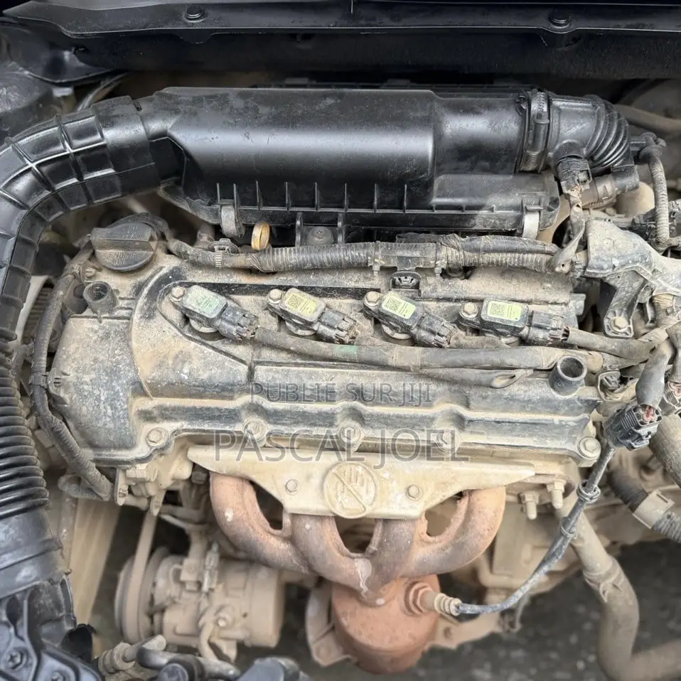 Suzuki Dzire 2024 Gris