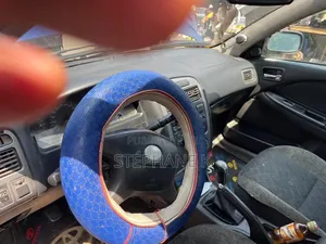 Toyota Avensis 2003 Bleu