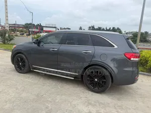 Kia Sorento 4dr SUV 2016 Noir