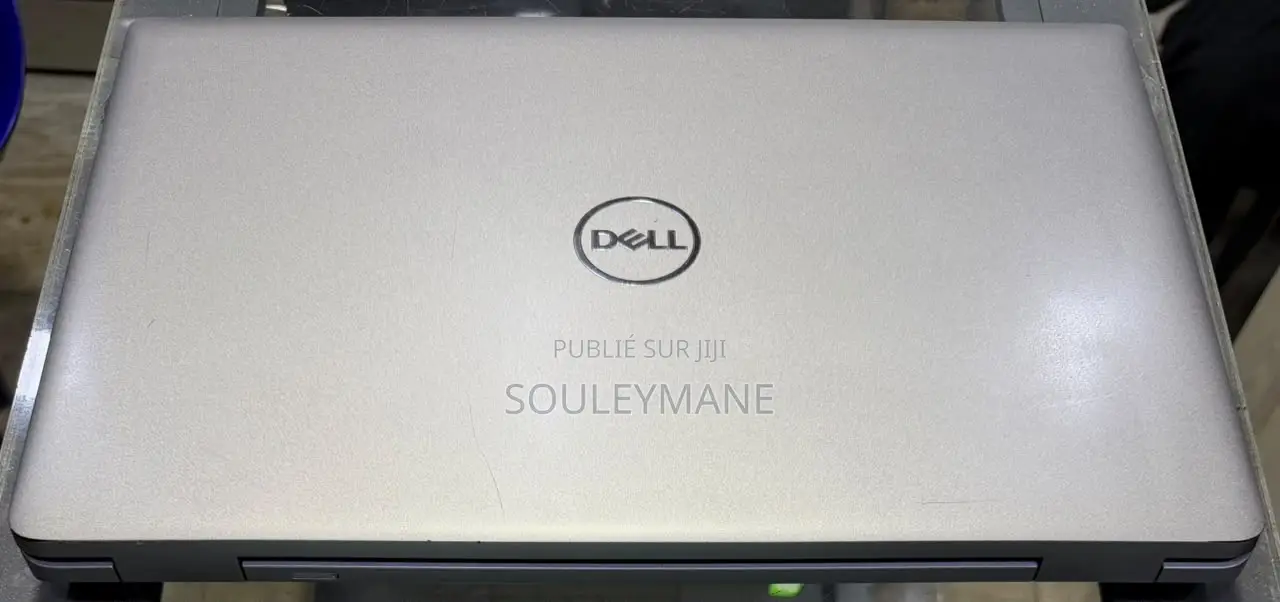 Dell Latitude 5550 16GB Intel Core Ultra 5 SSD 512GB