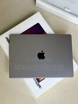 Nouveau Apple MacBook Air 2022 M2 16GB Intel Core i5 HDD 512GB