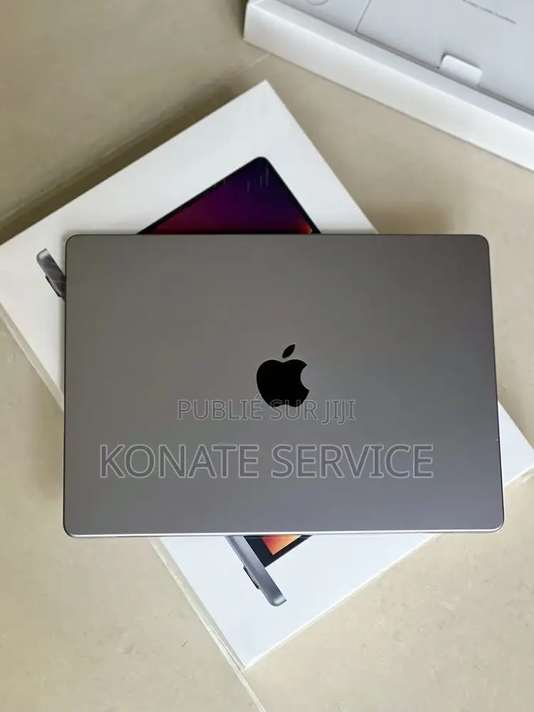 Nouveau Apple MacBook Air 2022 M2 16GB Intel Core i5 HDD 512GB
