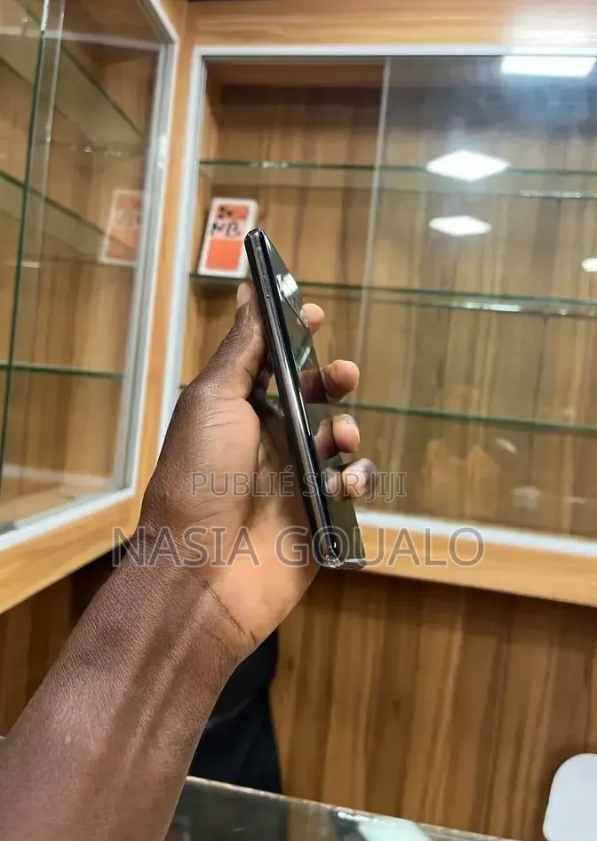 Nouveau Samsung Galaxy S10 512 GB Noir