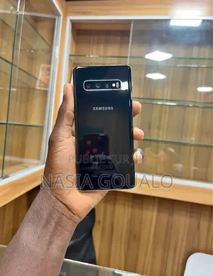 Nouveau Samsung Galaxy S10 512 GB Noir