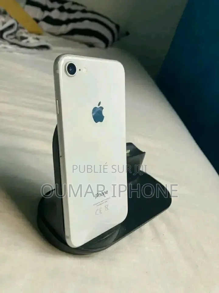 Nouveau Apple iPhone 8 64 GB Blanc