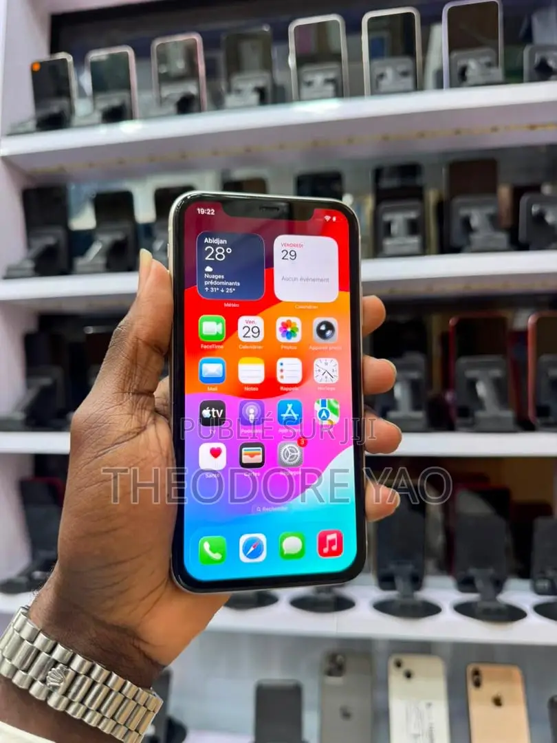 Nouveau Apple iPhone 11 128 GB Blanc