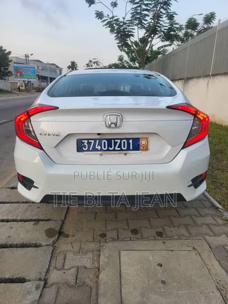 Honda Civic 2018 Blanc