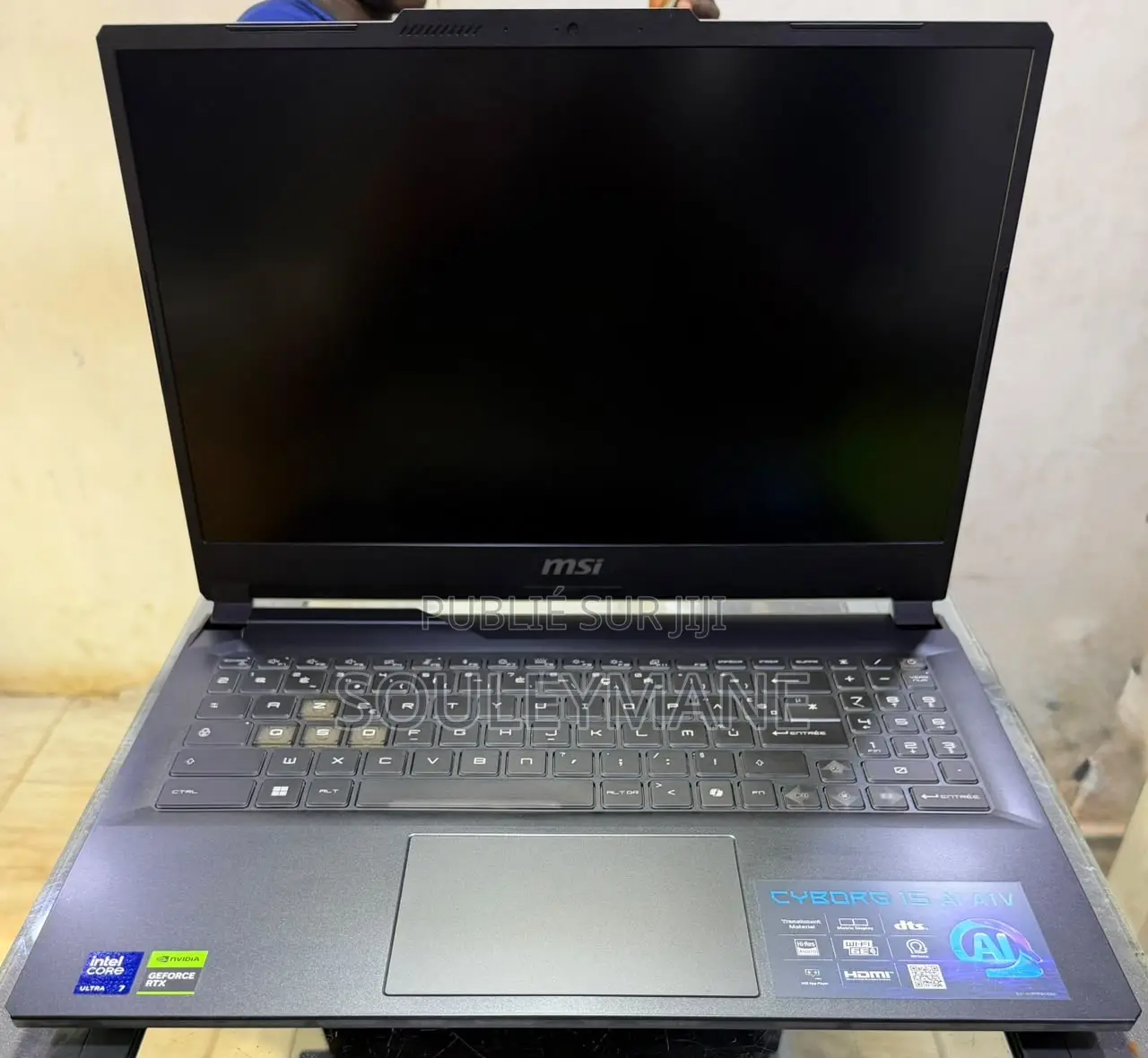 Ordinateur portable MSI Cyborg 15 16GB Intel Core Ultra 7 SSD 512GB