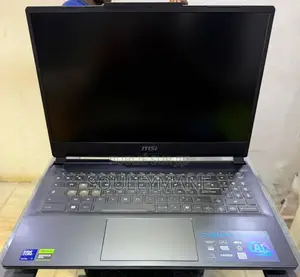 Ordinateur portable MSI Cyborg 15 16GB Intel Core Ultra 7 SSD 512GB
