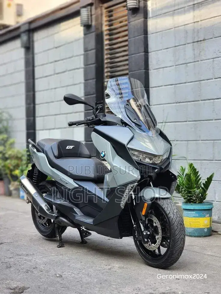 Nouveau Yamaha NMAX 155 2023 Blanc