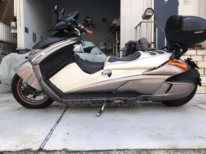 Nouveau Yamaha DT125 2023 Blanc