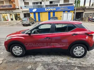Nissan Kicks 2019 Bordeaux