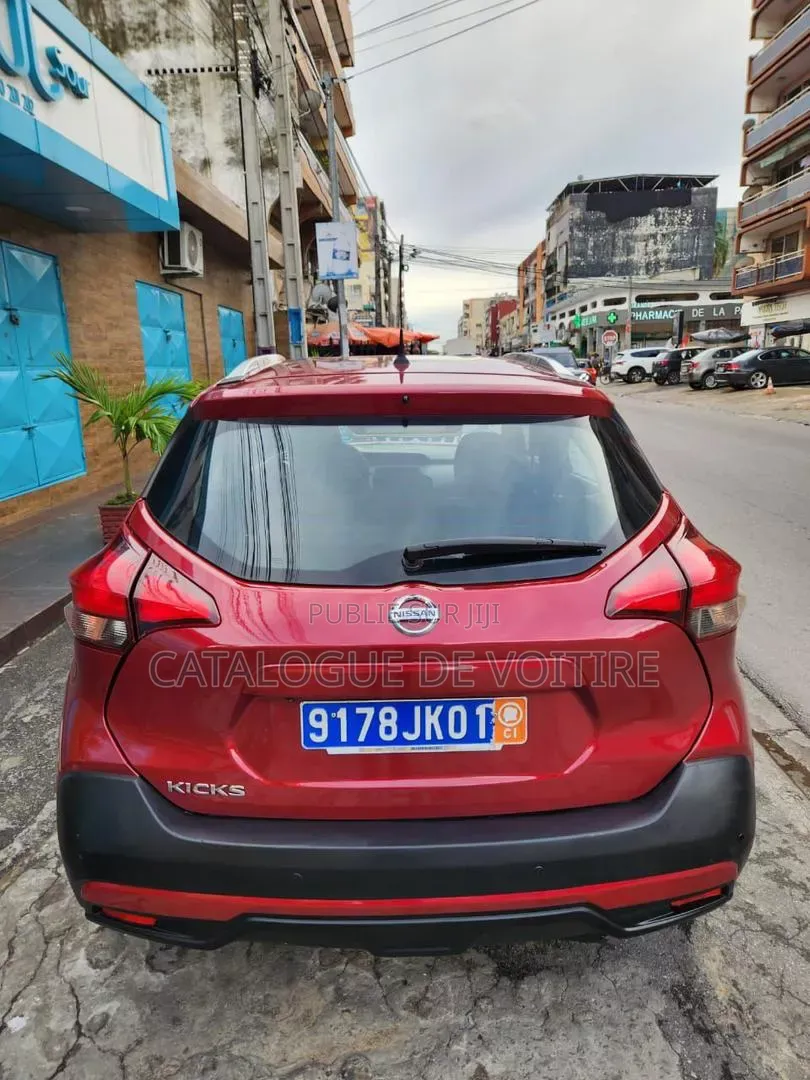 Nissan Kicks 2019 Bordeaux