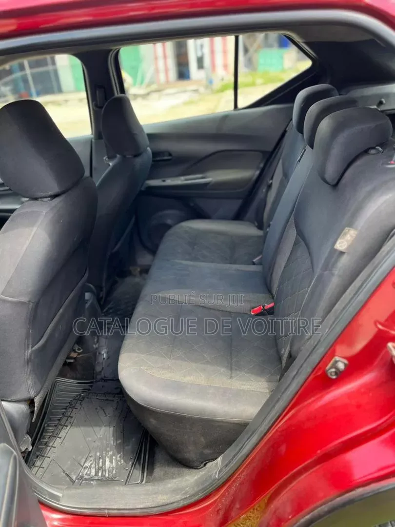 Nissan Kicks 2019 Bordeaux