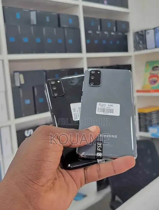 Nouveau Samsung Galaxy S20 128 GB Noir