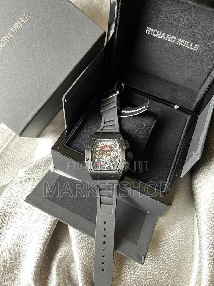 Montre Homme Importe