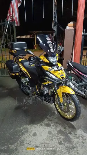 Nouveau Yamaha FZ 2025 Blanc