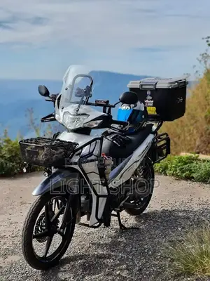 Nouveau Yamaha FZ 2025 Blanc